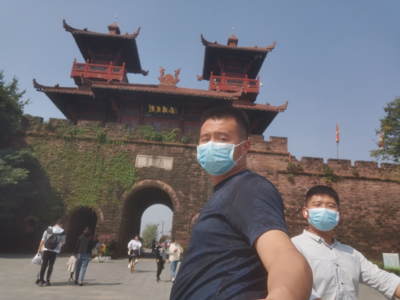 聆听的第一张照片--百色相亲服务中心