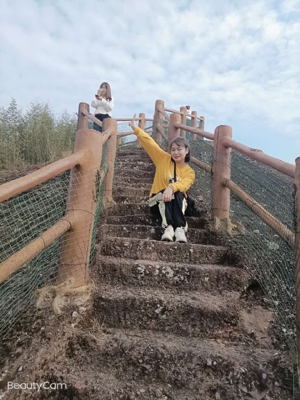 珠珠的第一张照片--百色相亲服务中心