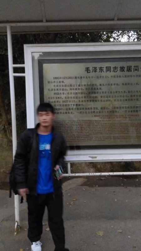 所以呵呵的第一张照片--百色相亲服务中心