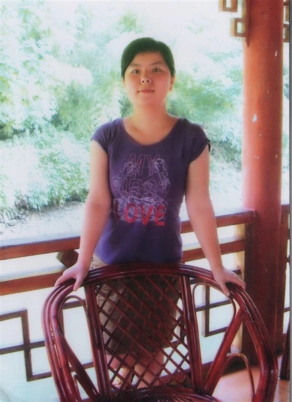 小家碧玉19的第一张照片--百色相亲服务中心