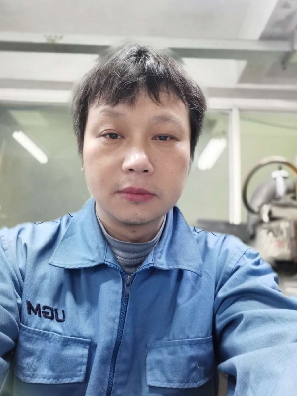 伤心人的第一张照片--百色相亲服务中心