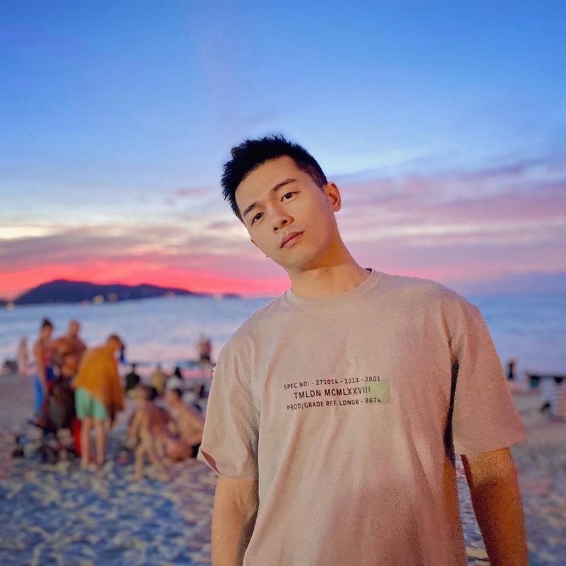 理想三旬的第一张照片--百色相亲服务中心