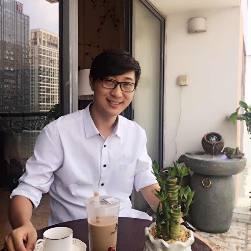 小叮当的第一张照片--百色相亲服务中心