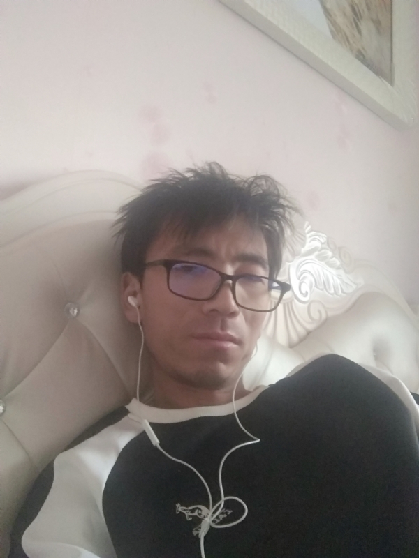 可惜我是水瓶座的第三张照片--百色相亲服务中心