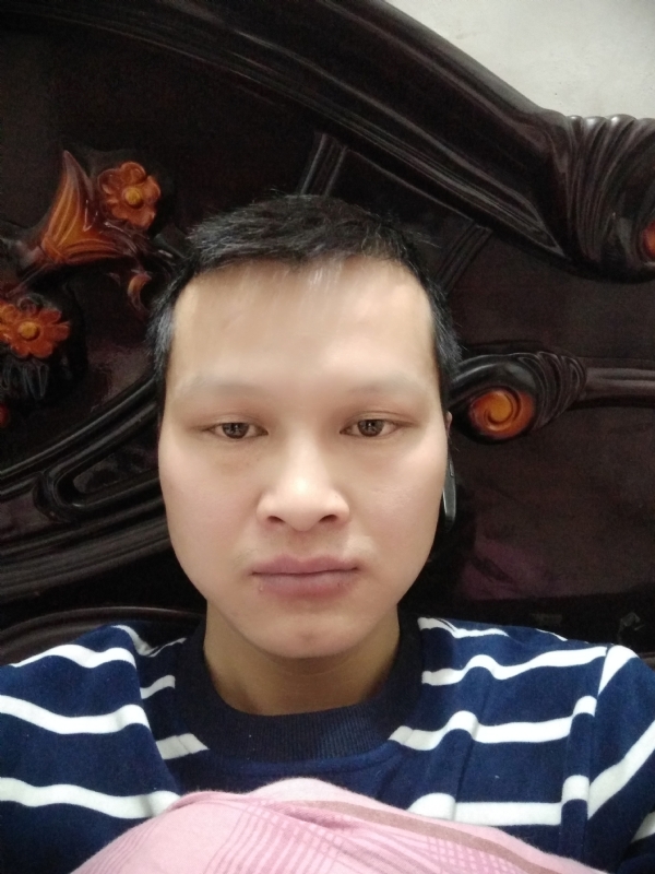 星空的第一张照片--百色相亲服务中心