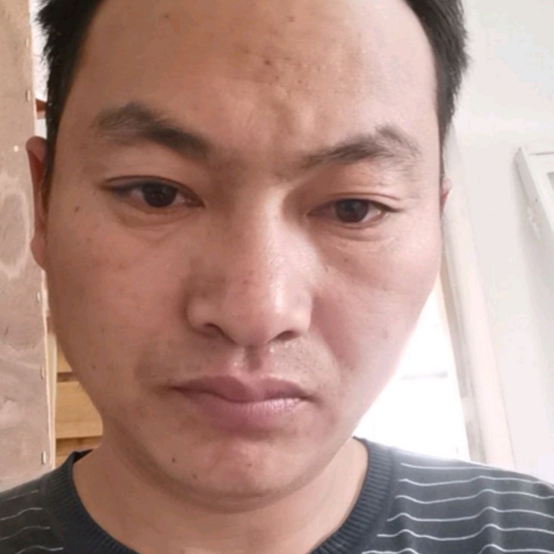 黎离的第一张照片--百色相亲服务中心