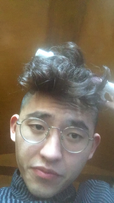 猪有皮的第一张照片--百色相亲服务中心