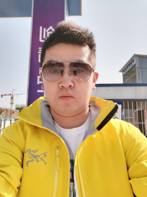 子敬的第一张照片--百色相亲服务中心