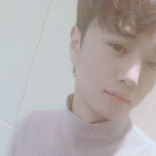 咕咕咕咕的第一张照片--百色相亲服务中心