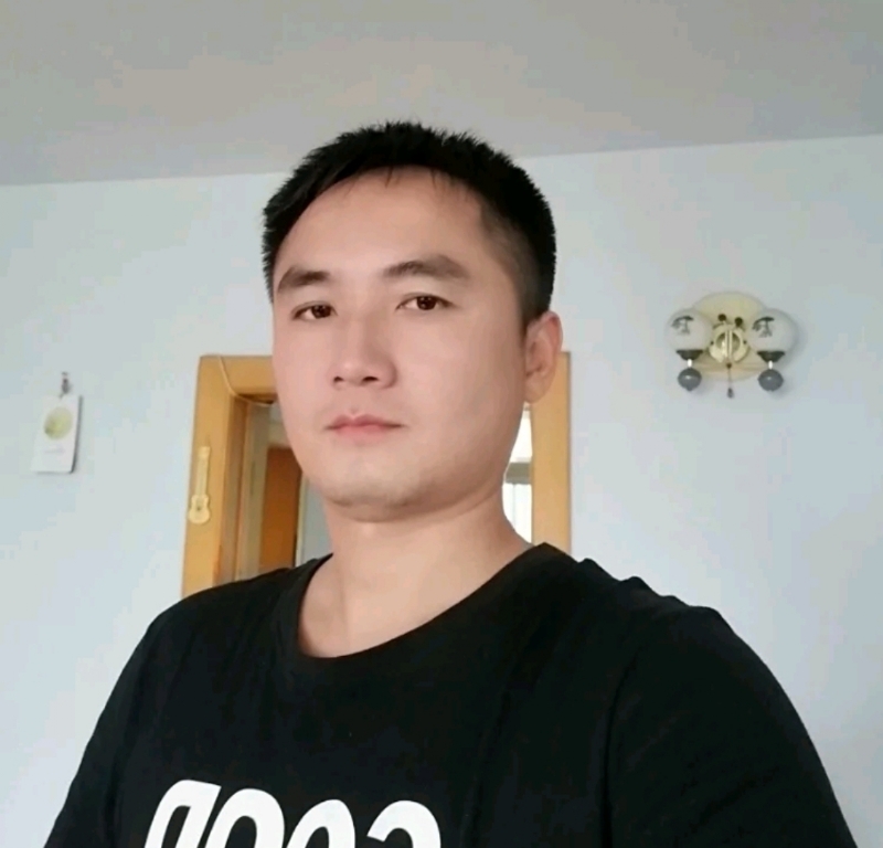 素年锦时的第一张照片--百色相亲服务中心