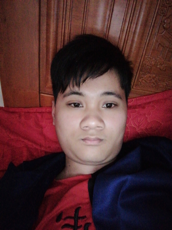 陈鸣泽的第一张照片--百色相亲服务中心