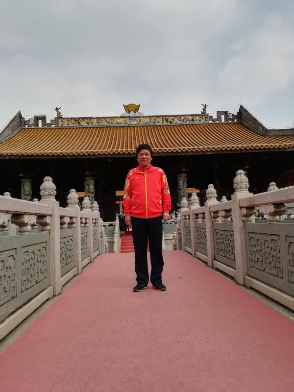 红尘老生的第一张照片--百色相亲服务中心