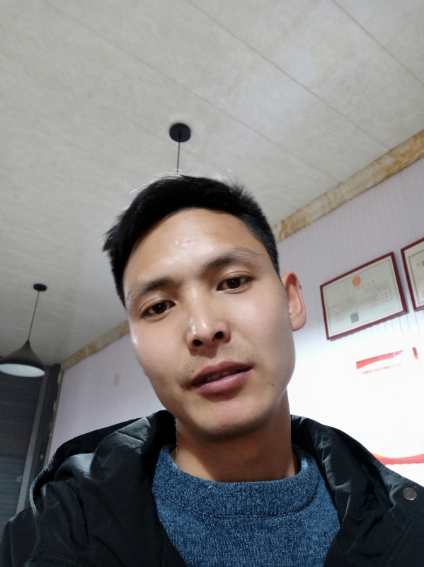 huihui的第一张照片--百色相亲服务中心