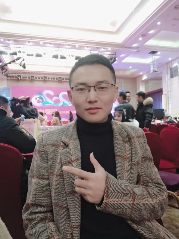 遇见不一样的自己的第一张照片--百色相亲服务中心