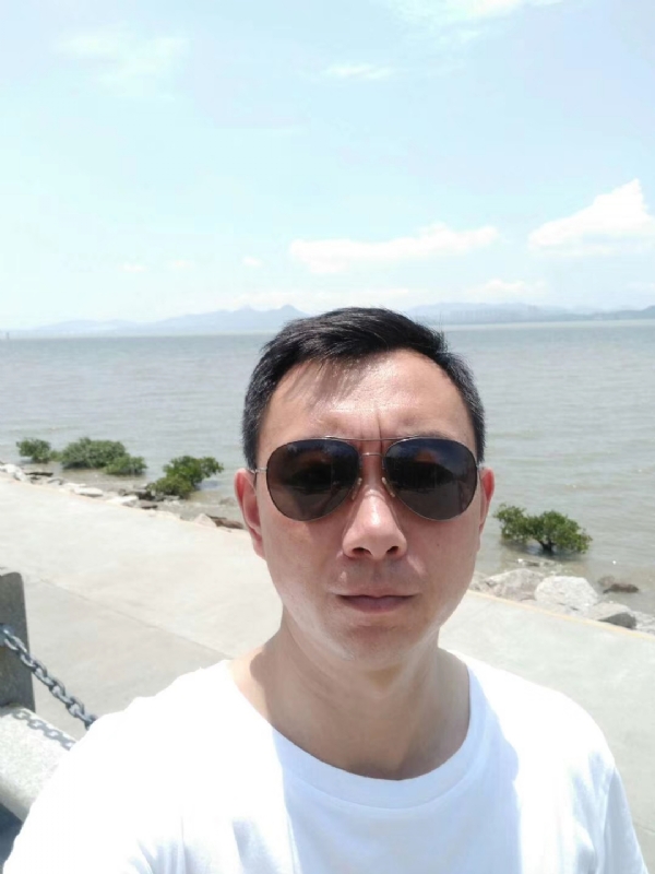 为了回忆的第一张照片--百色相亲服务中心