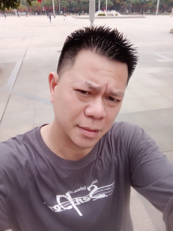 0度保存的第一张照片--百色相亲服务中心