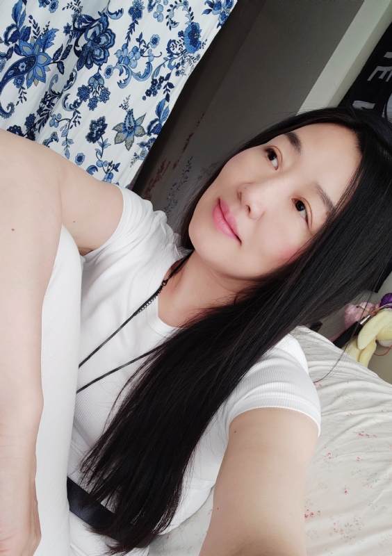 apple的第三张照片--百色相亲服务中心