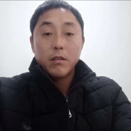 思念的第一张照片--百色相亲服务中心