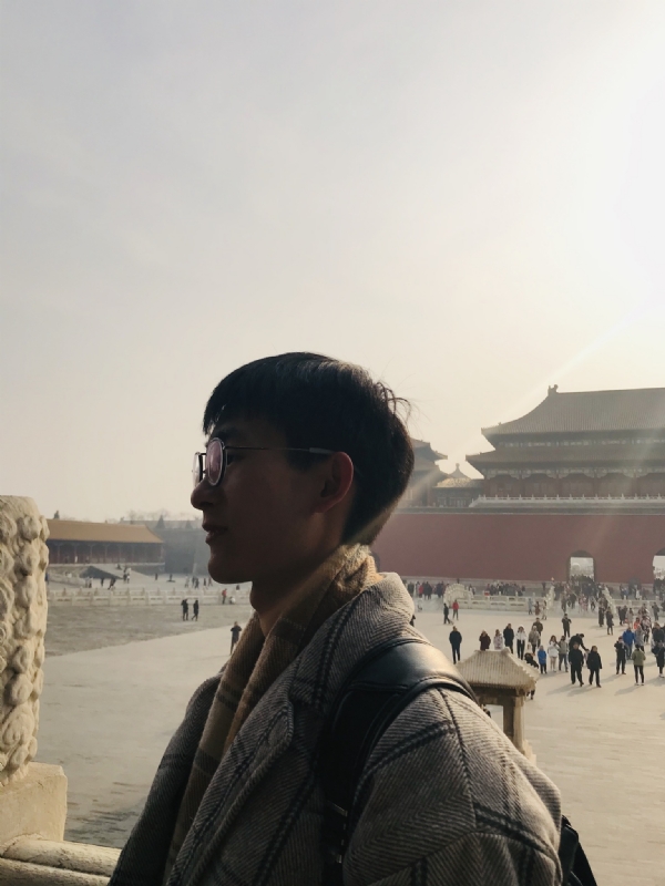 夏侯醉平的第二张照片--百色相亲服务中心