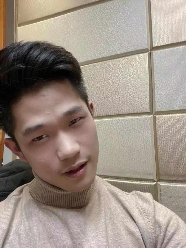 南墙的第一张照片--百色相亲服务中心