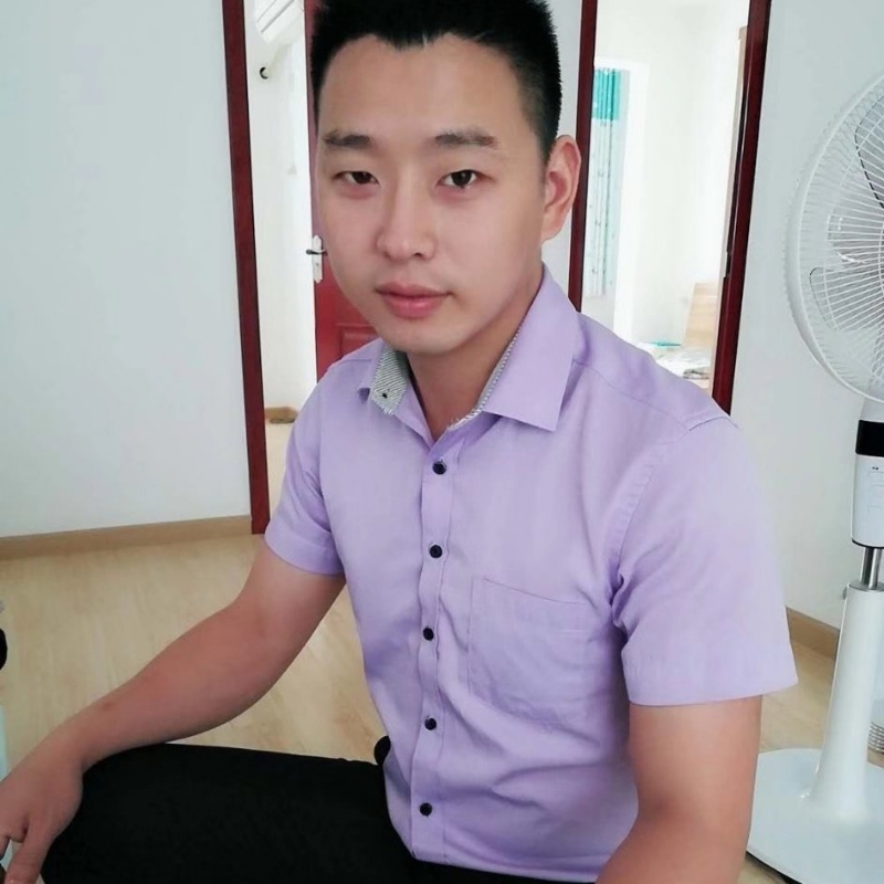 追风的第一张照片--百色相亲服务中心