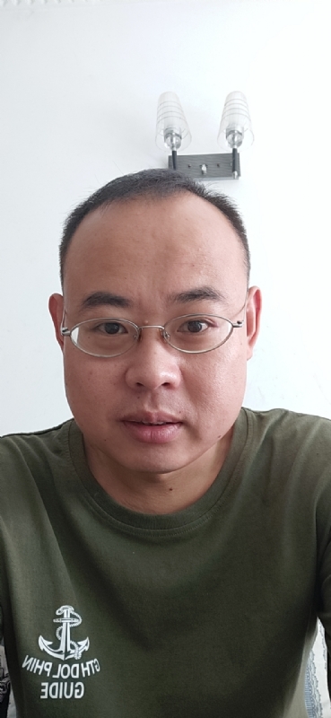 虫儿飞的第一张照片--百色相亲服务中心