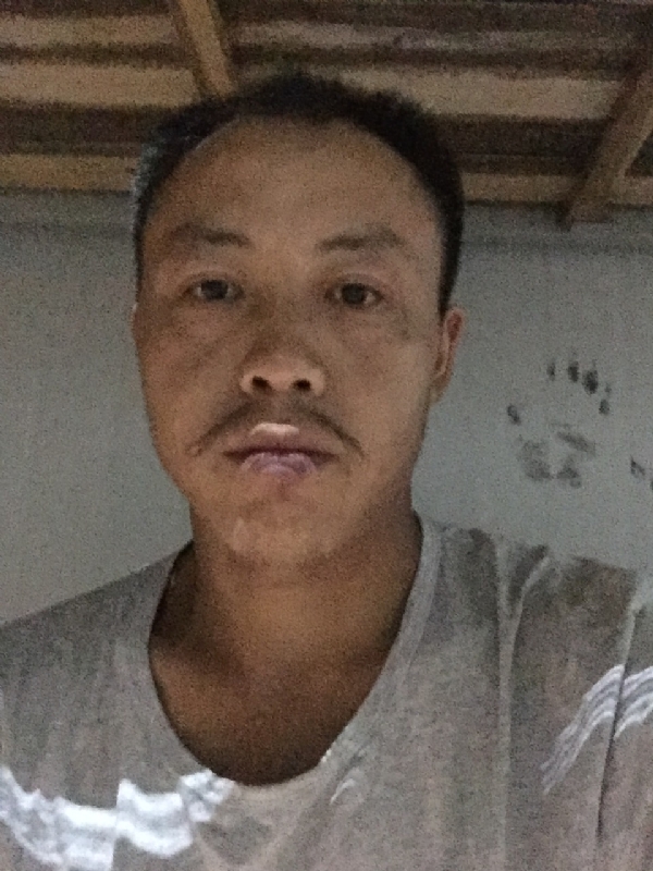 老曹的第二张照片--百色相亲服务中心