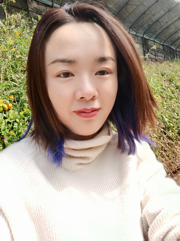 欣欣向荣的第一张照片--百色相亲服务中心