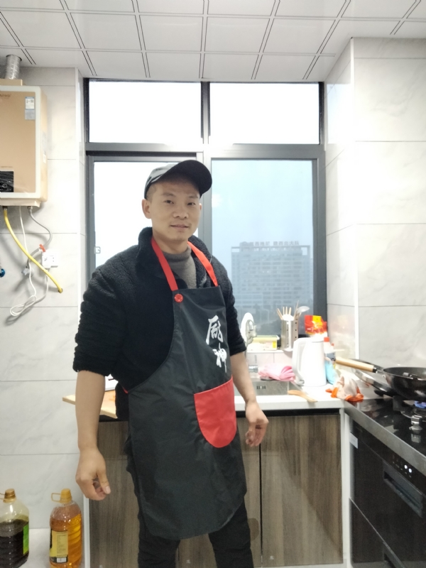 国宝的第一张照片--百色相亲服务中心