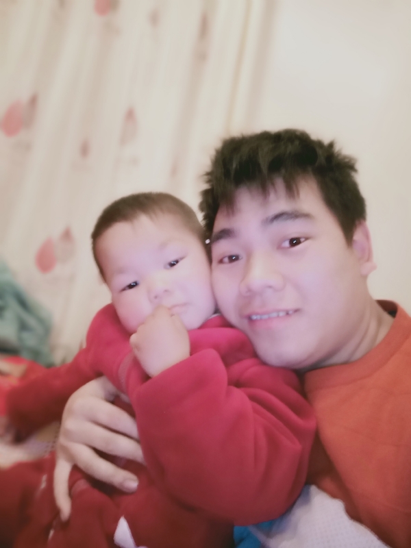 孤独一生的第一张照片--百色相亲服务中心