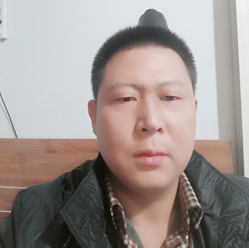 符号的第一张照片--百色相亲服务中心