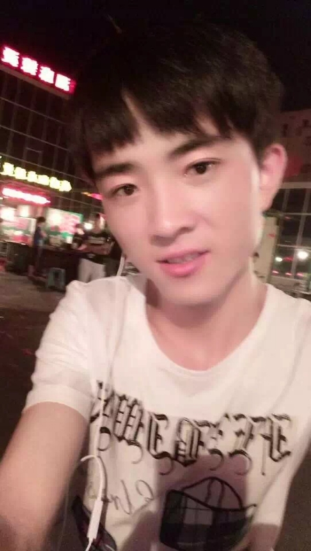 小先生的第一张照片--百色相亲服务中心