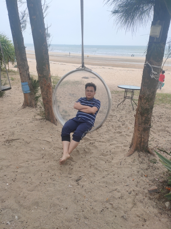 李开心的第二张照片--百色相亲服务中心