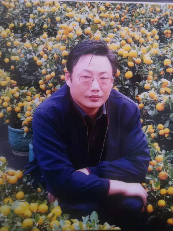 春雨的第一张照片--百色相亲服务中心