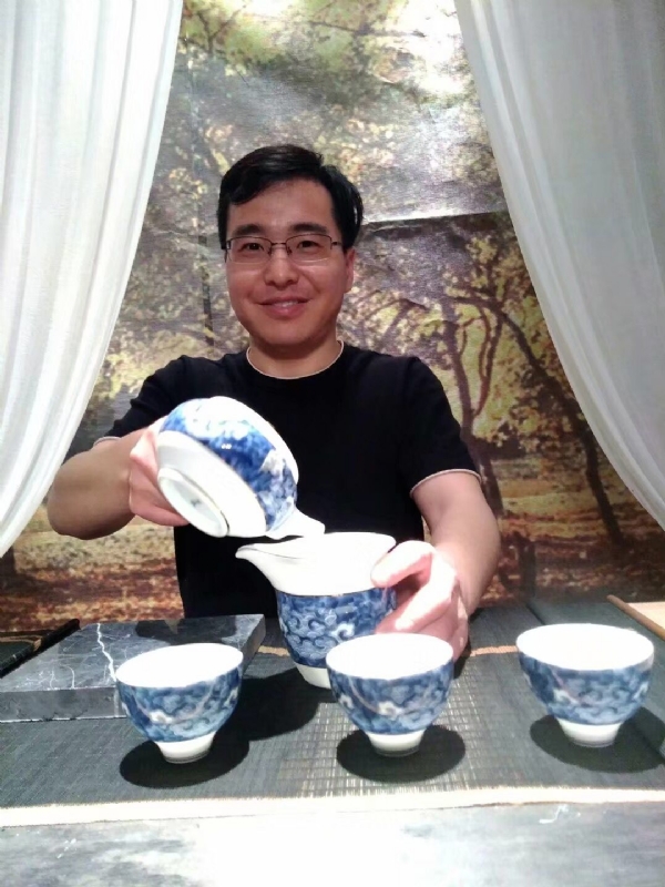 飞云之上的第一张照片--百色相亲服务中心