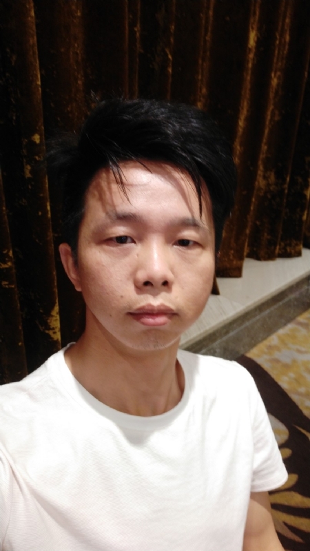 飞飞的第四张照片--百色相亲服务中心