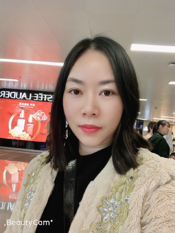 HuangXiao的第一张照片--百色相亲服务中心