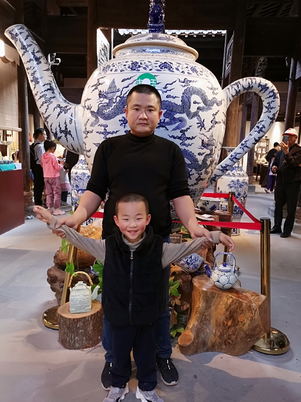 啊柳的第一张照片--百色相亲服务中心