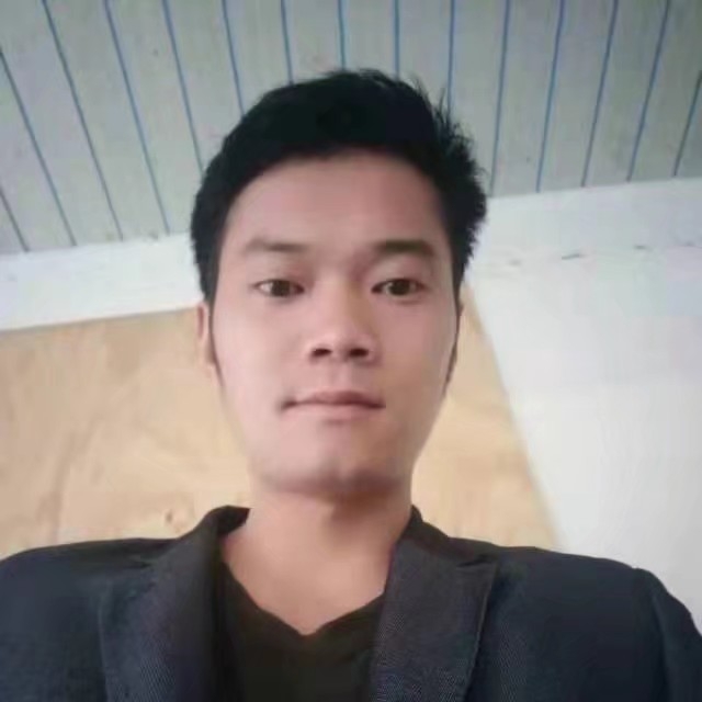 紫色的烟花的第一张照片--百色相亲服务中心