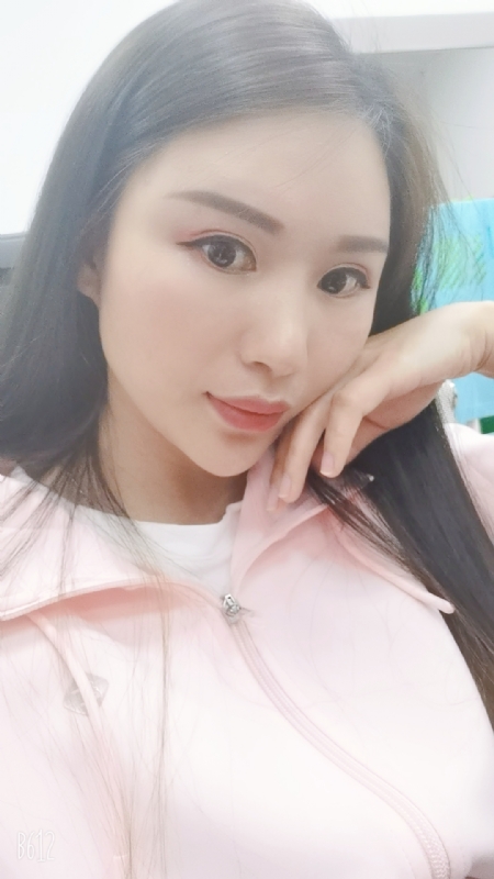 一生简单的第一张照片--百色相亲服务中心