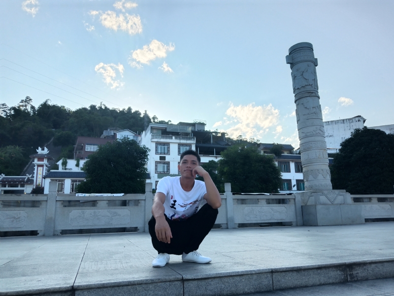 吾爱的第一张照片--百色相亲服务中心