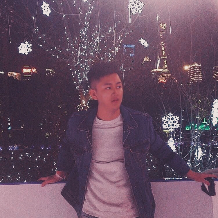 虚无缥缈的第一张照片--百色相亲服务中心