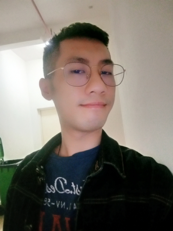 赫兹的第一张照片--百色相亲服务中心