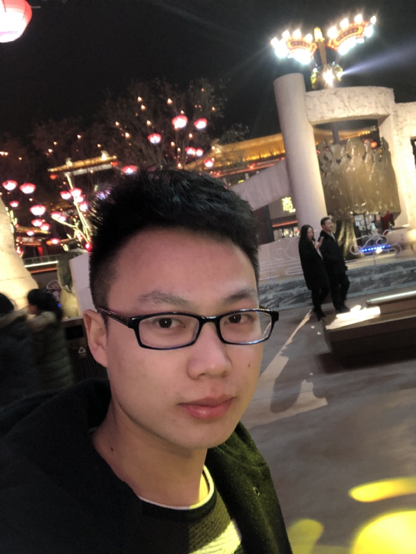 吃葡萄不吐葡萄皮的第二张照片--百色相亲服务中心