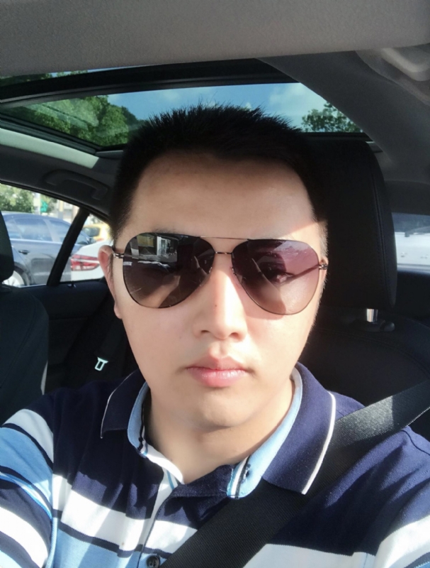 郑昊的第一张照片--百色相亲服务中心