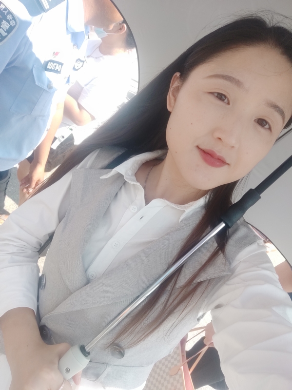 木子田心的第一张照片--百色相亲服务中心