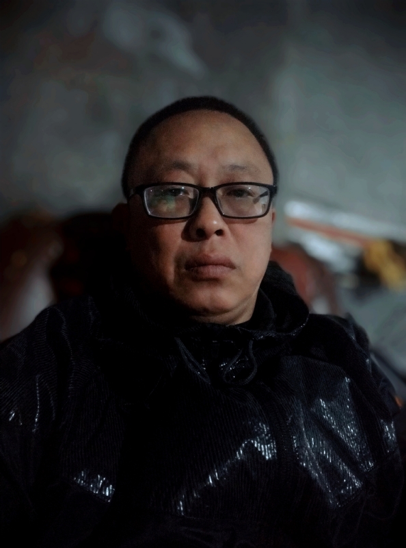 不要激动的第三张照片--百色相亲服务中心