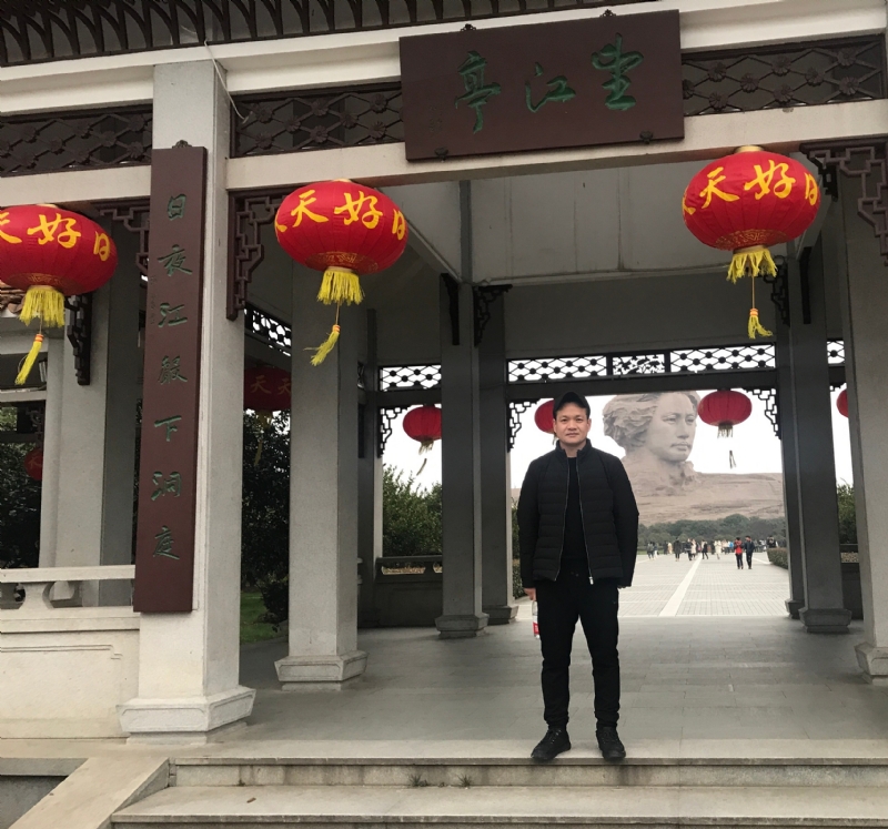 风继续吹的第二张照片--百色相亲服务中心