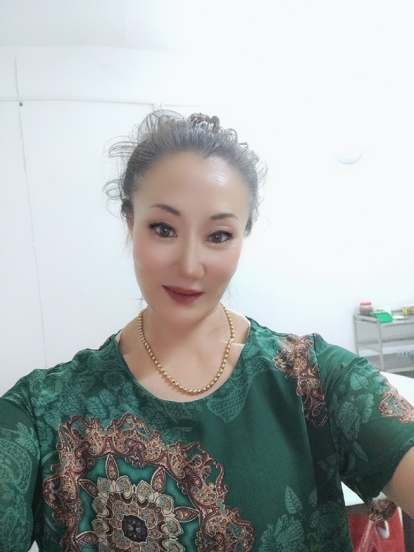 燕子的第二张照片--百色相亲服务中心