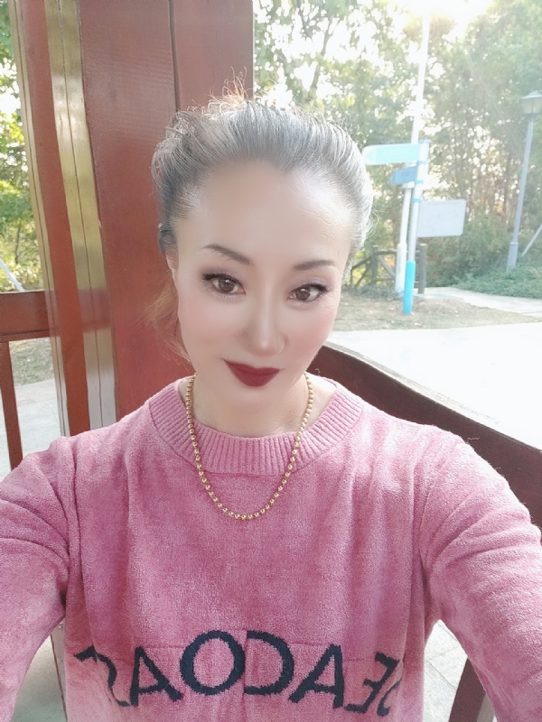 燕子的第五张照片--百色相亲服务中心